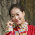 徐娘半老风韵犹存